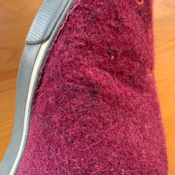 Keen Wool Clogs, Size 9, Wine with Orange - Picture 9 of 10